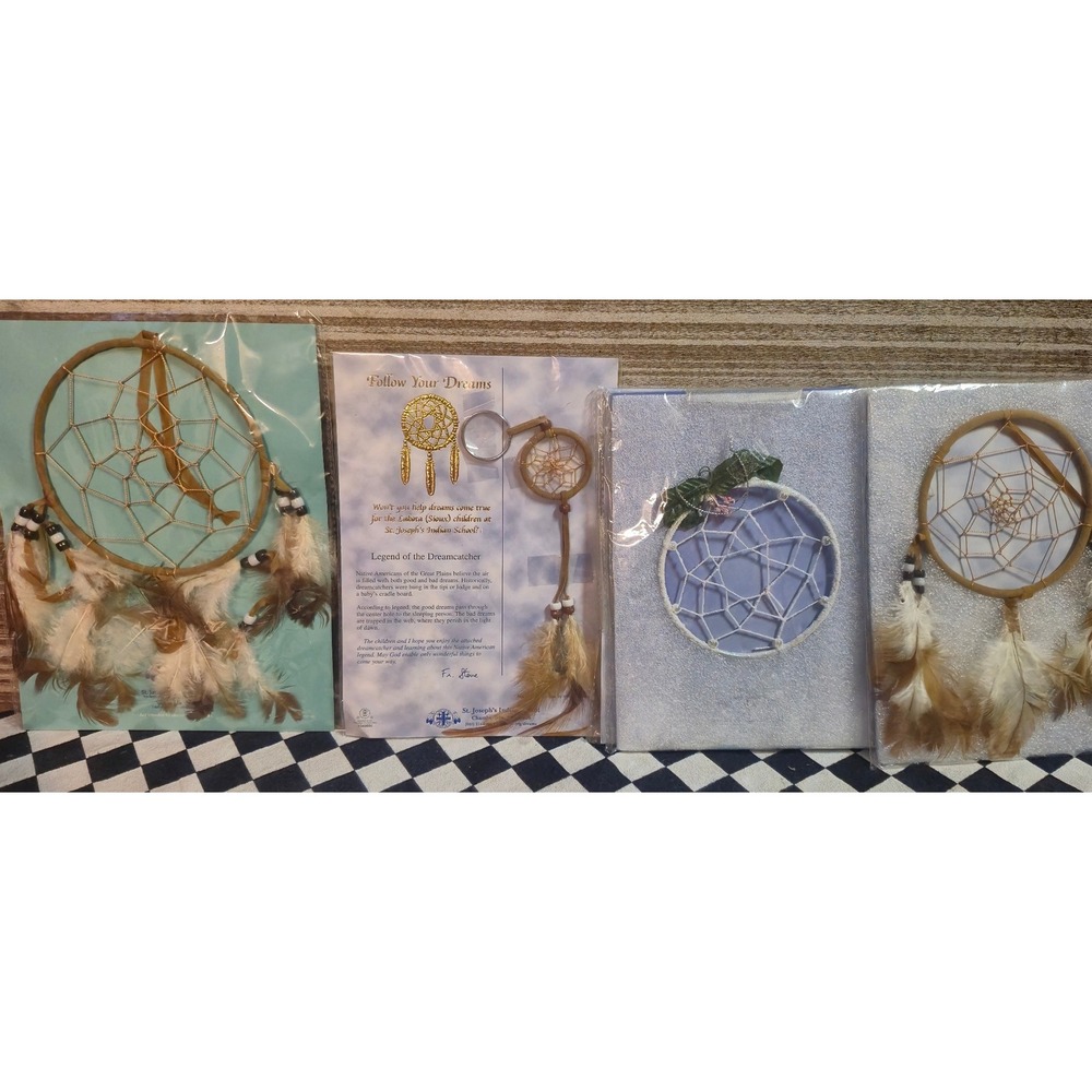 Lot of 4 Dreamcatchers St‎ Josephs Indian School Lakota Sioux Legend Keychains